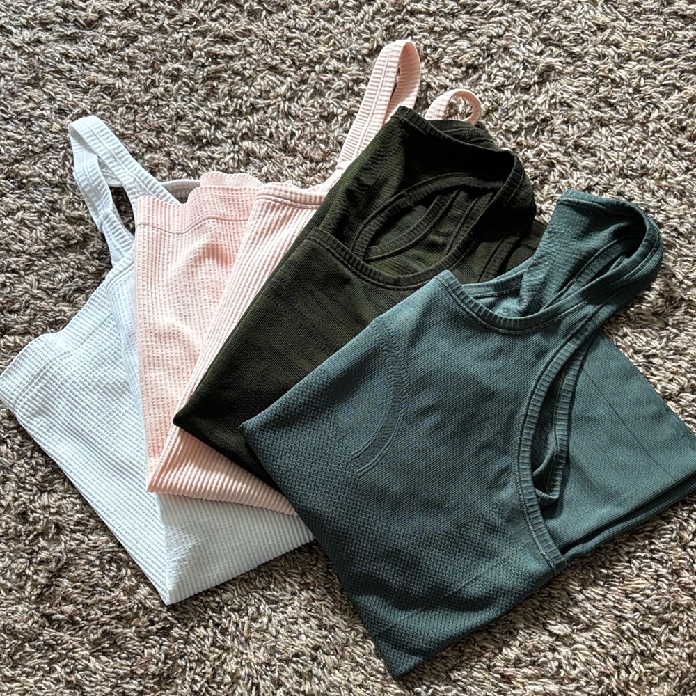 Women's Lululemon Tank Tops Bundle of Four